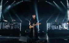 Death Cab for Cutie in concert, Evetim Apollo, London, UK - 01 Feb 2019 - 5924
