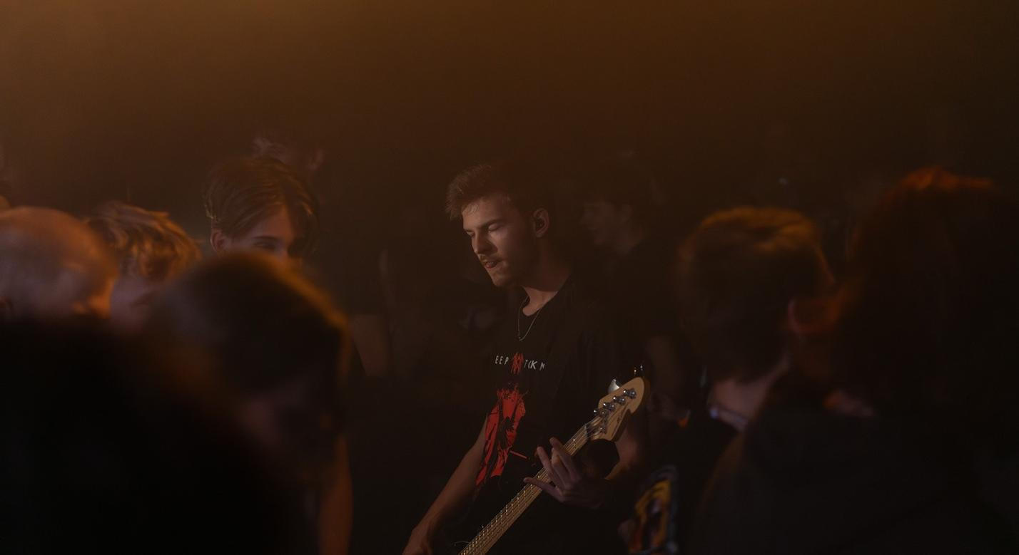 Boundtobreak_6