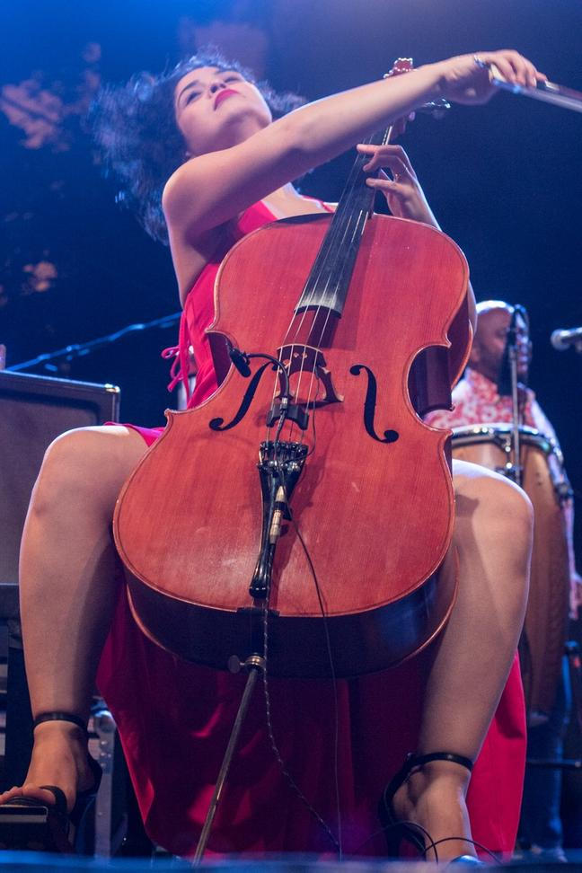 Ana Carla Maza