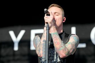 rfp_yellowcard_008