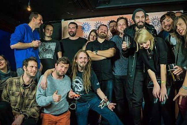 fullmoonzine.cz