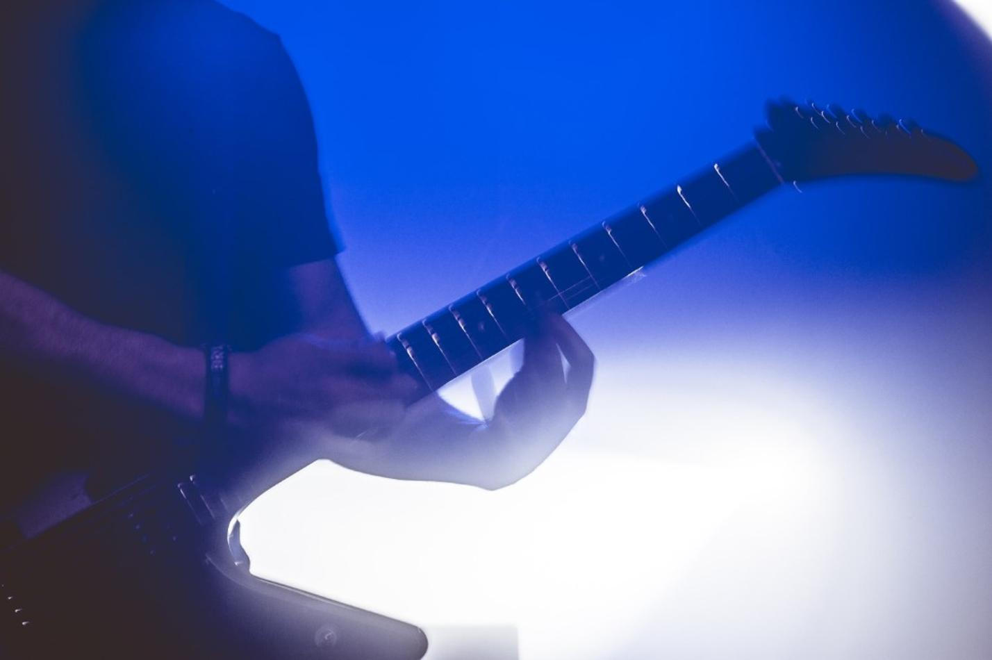32_CARBOMB