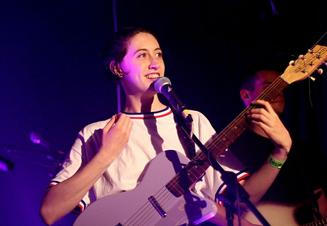 frankiecosmos_01