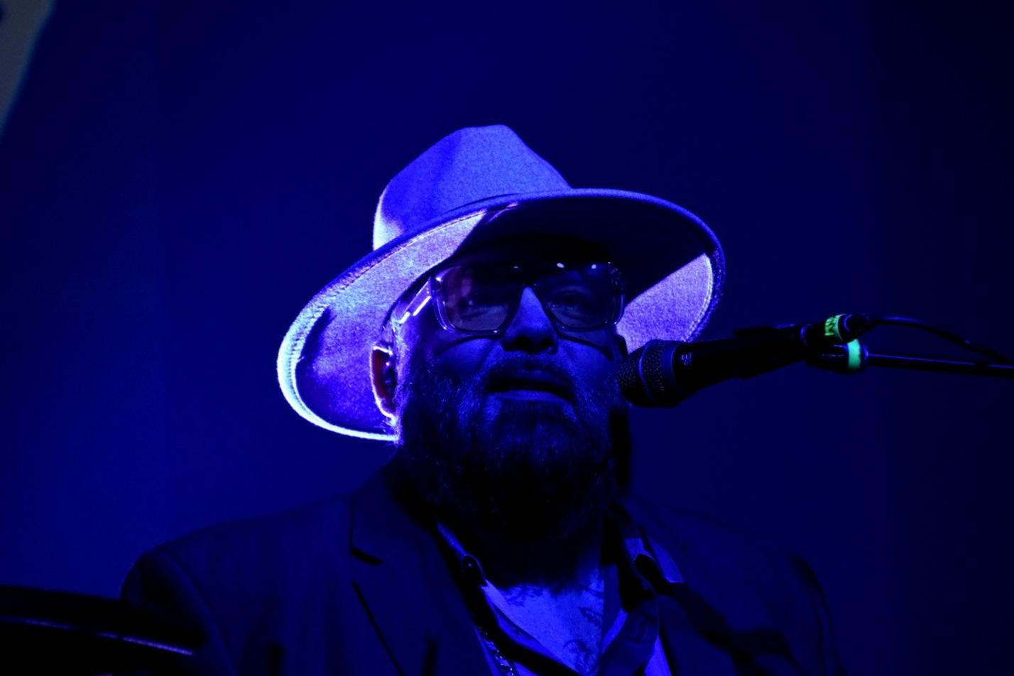 2-Fun Lovin´ Criminals