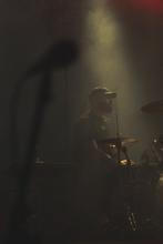 TWO FEET_5