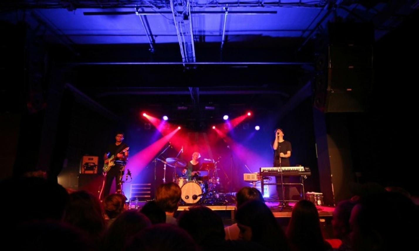 08_Son Lux_Meetfactory, 31