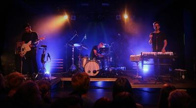03_Son Lux_Meetfactory, 31