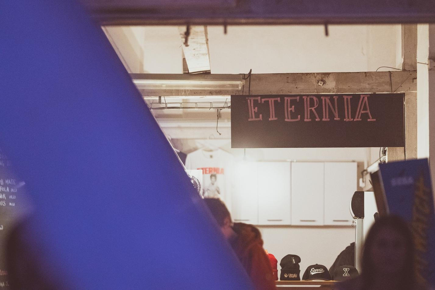 Eternia (2)