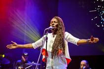 4874_buika