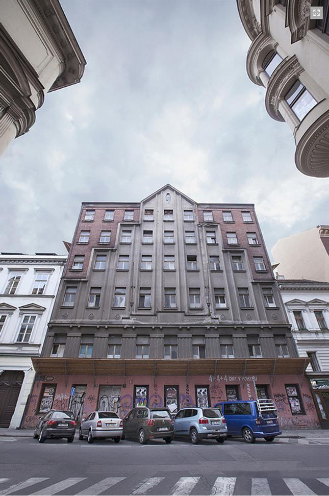 Bývalá stomatologická poliklinika foto Markéta M