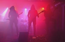 017_ AU-DESSUS