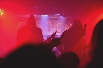 022_ AU-DESSUS
