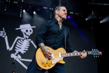 Social Distortion