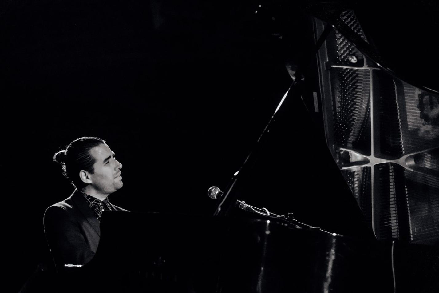 Richard Bona and Alfredo Rodríguez, Union Chapel, London, UK - 0814