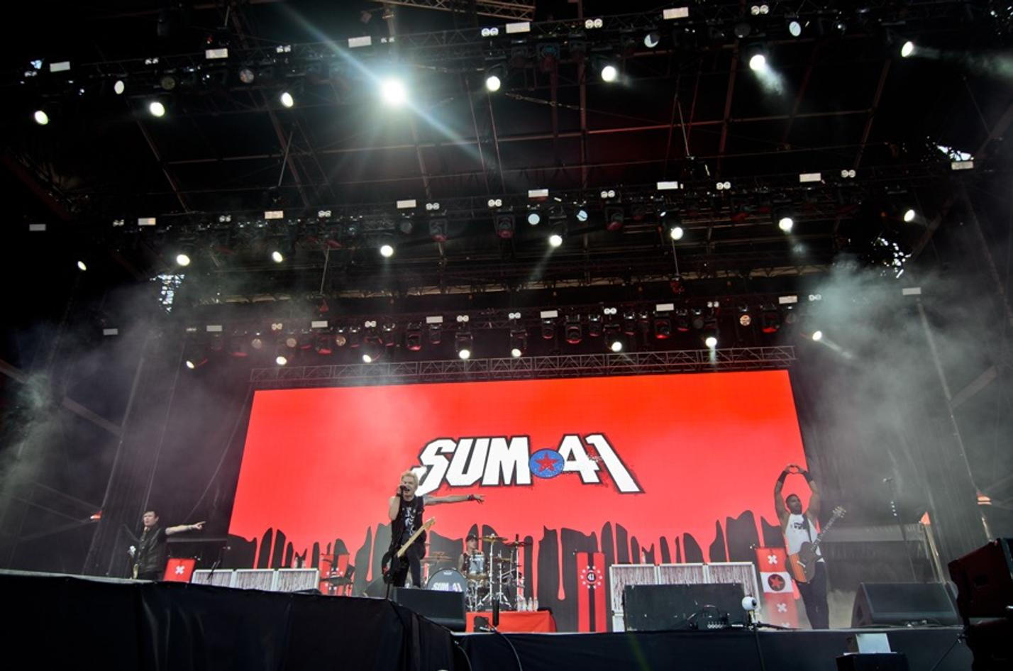 5686_sum_41