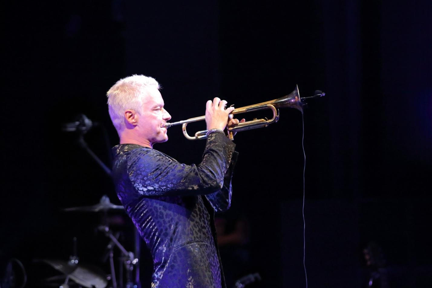 07_Botti and band