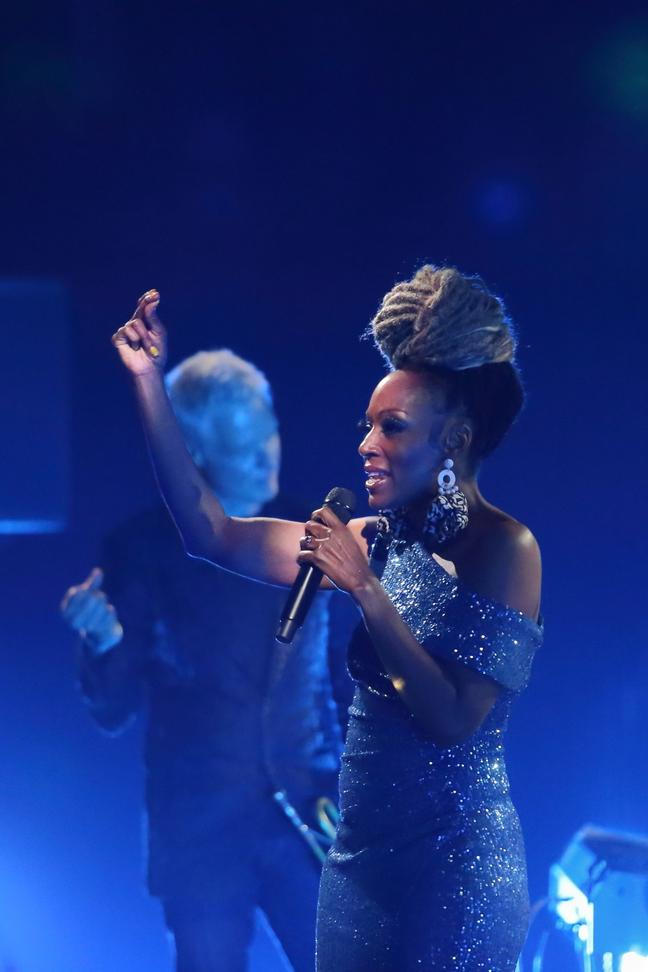 19_Botti and band_Sy Smith