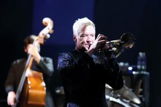 02_Botti and band