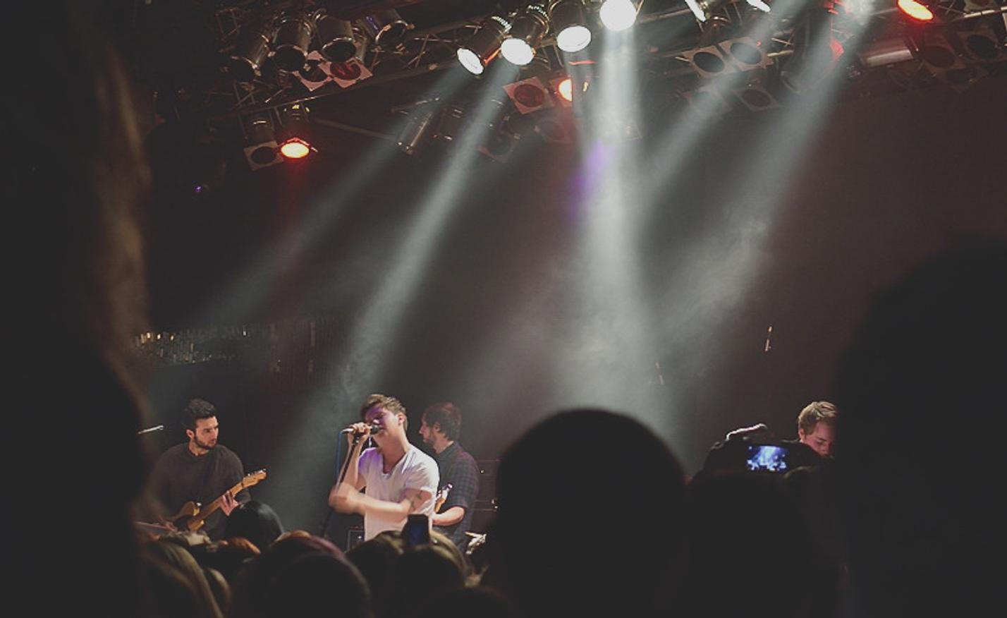 006_Nothing But Thieves