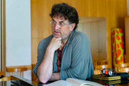 Richard Ayres