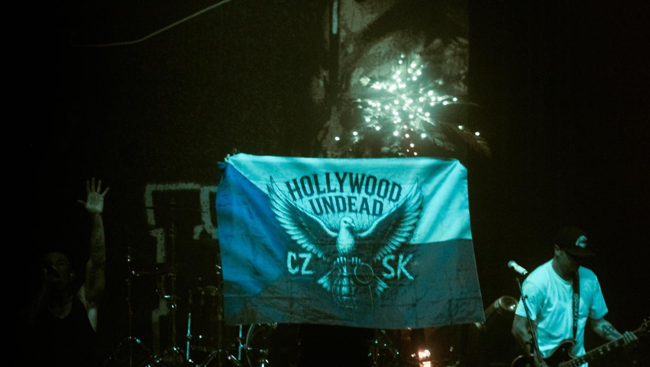 Hollywood Undead