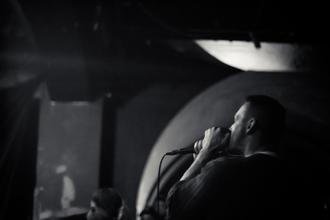 Zeni Geva (3)