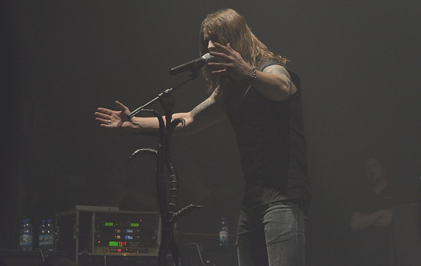 038_SATYRICON
