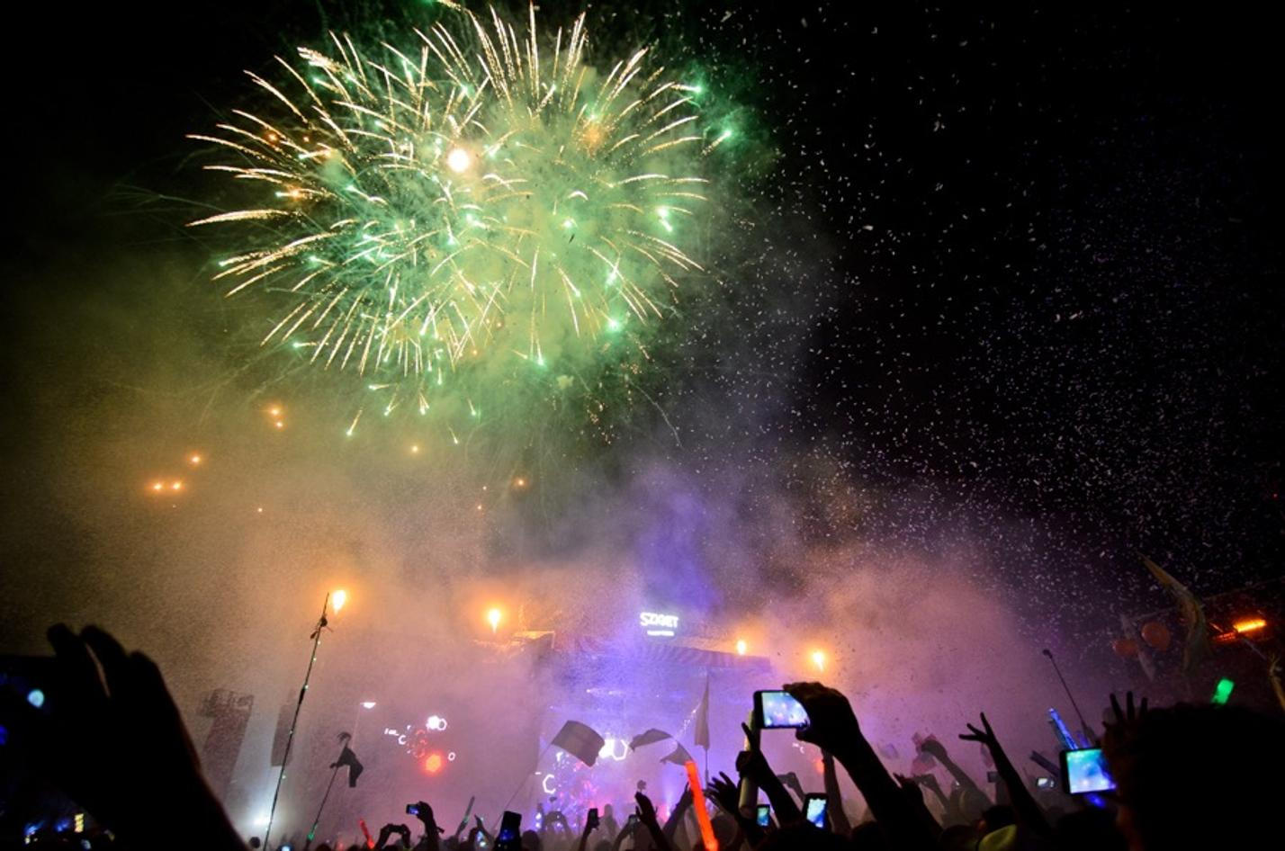 7247_fireworks