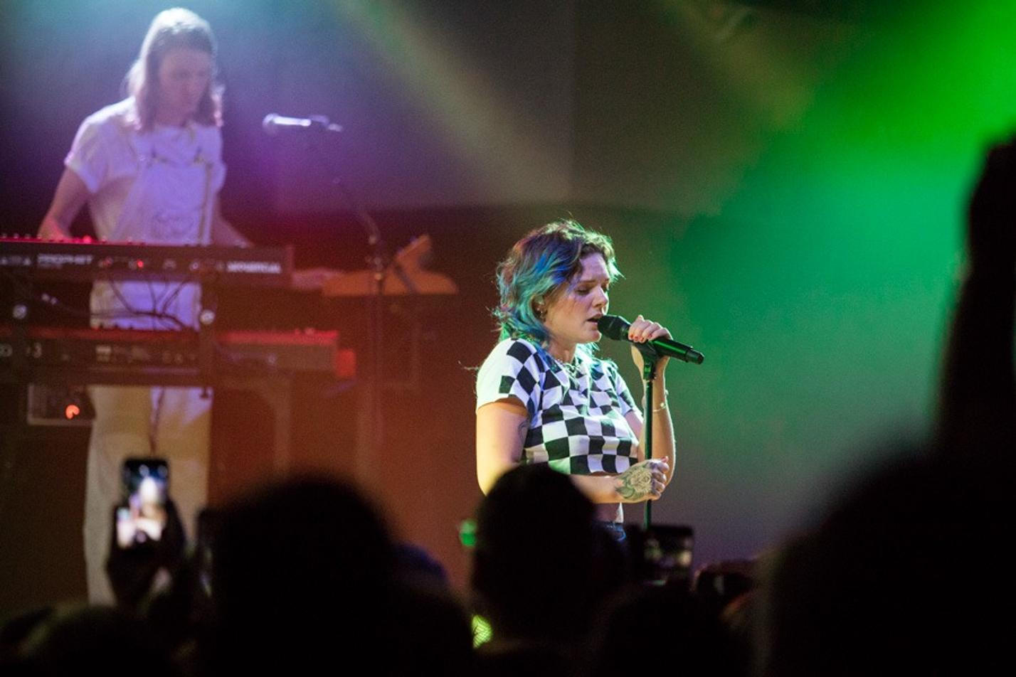 TOVE LO4