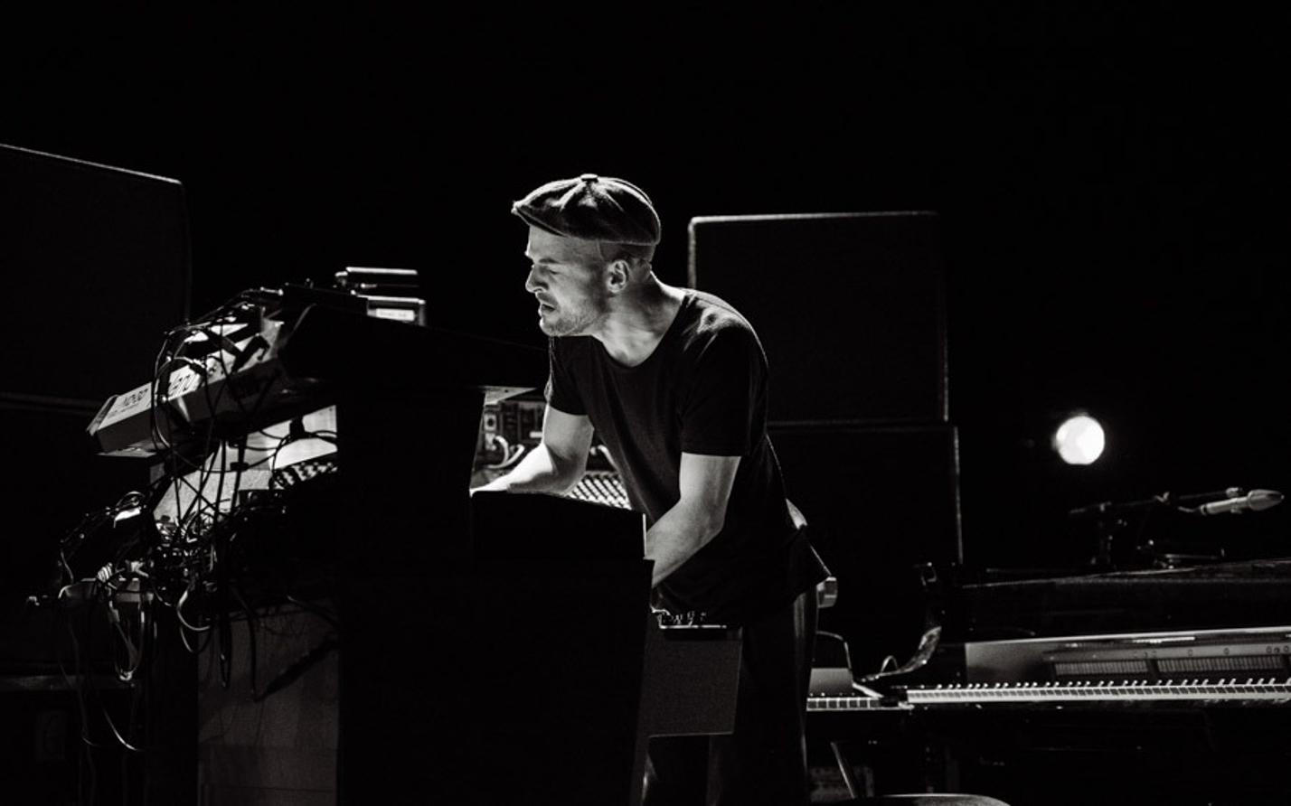 Nils Frahm in concert, Evetim Apollo, London, UK-9512