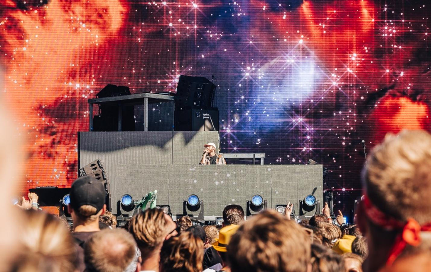 04_San Holo