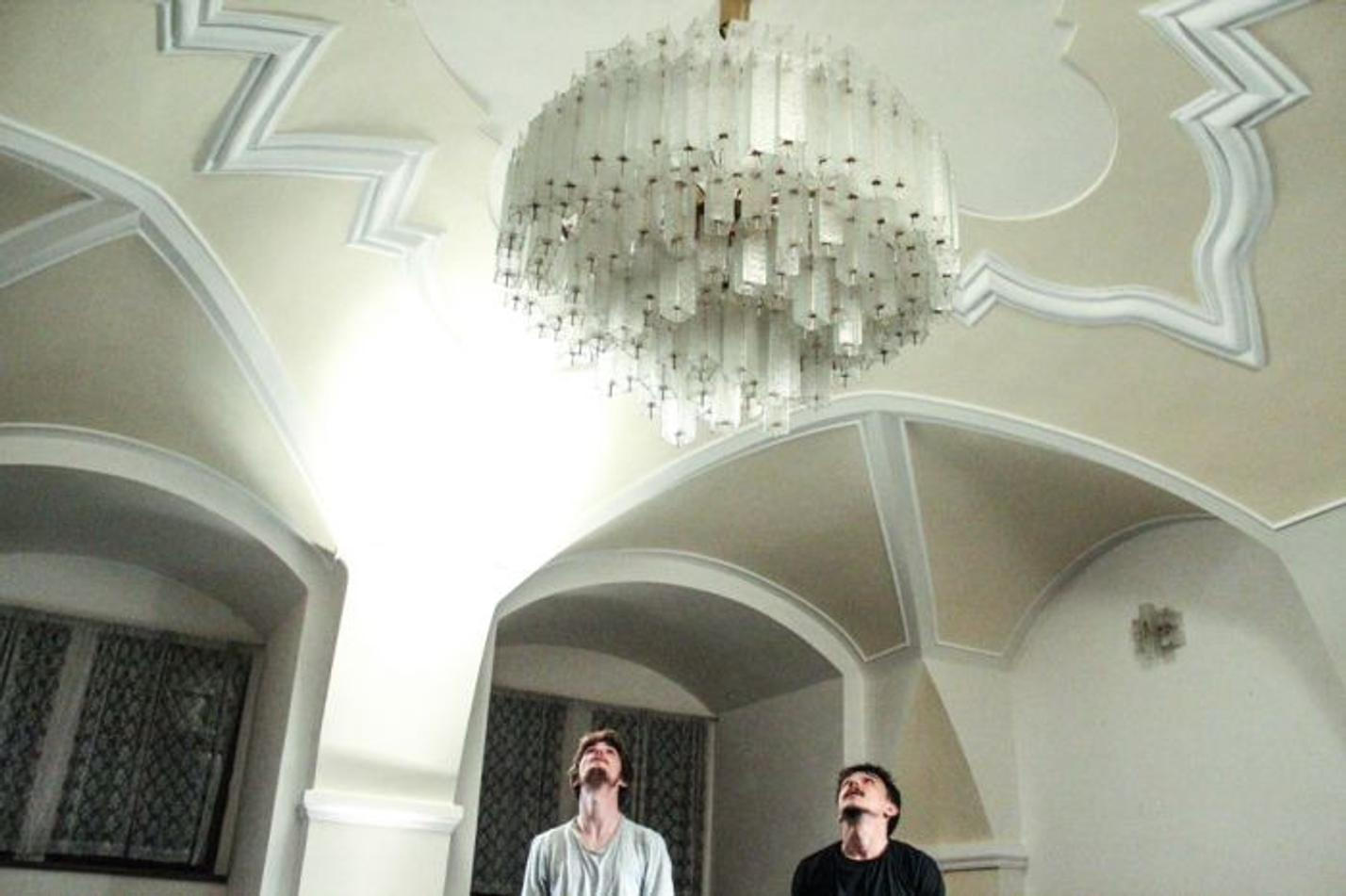 4 - PEe r r tYhle + Emil & Jakub