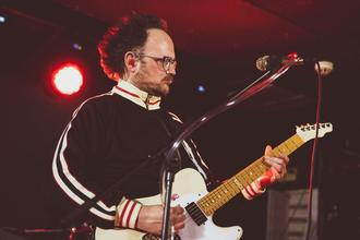 FOUR_STROKE_BARON-2