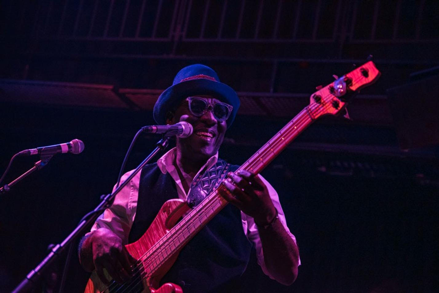 Richard Bona - 8518