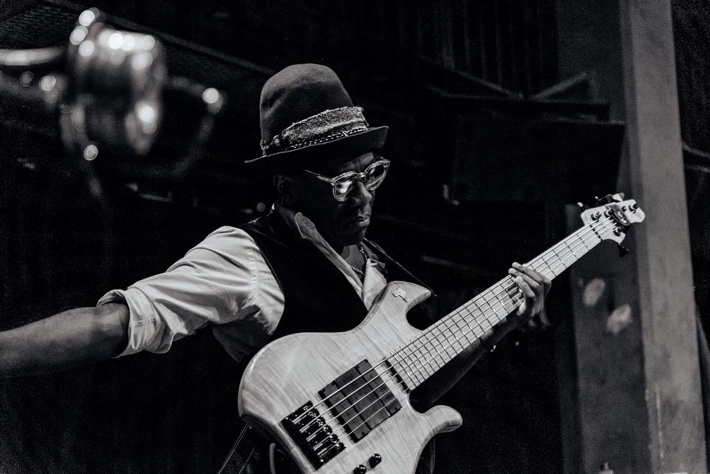Richard Bona - 8443