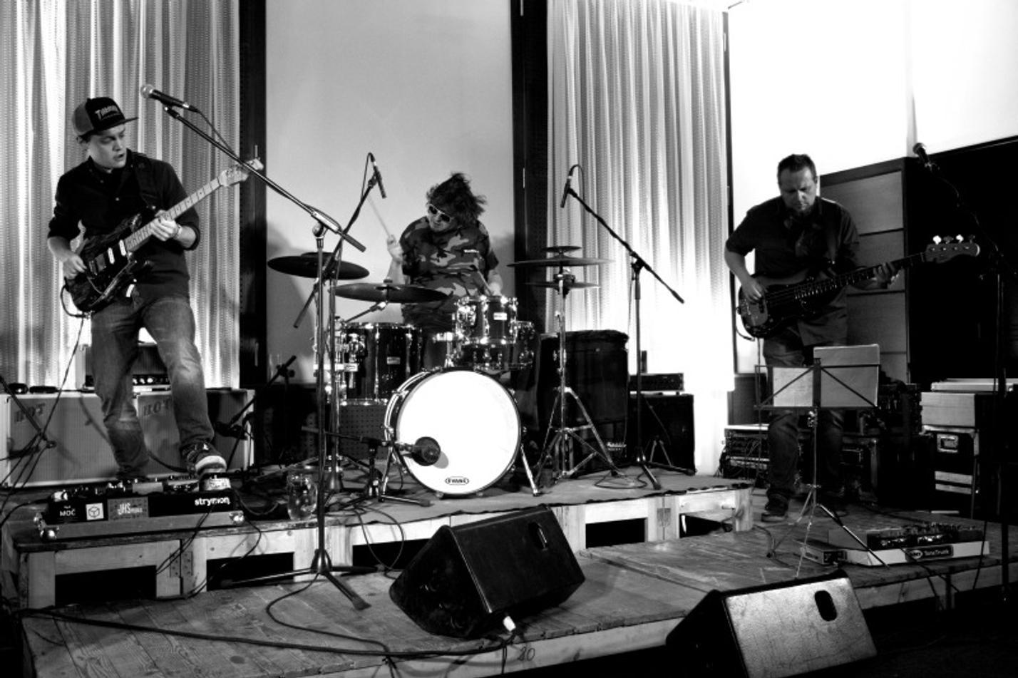 069TheBladderstones