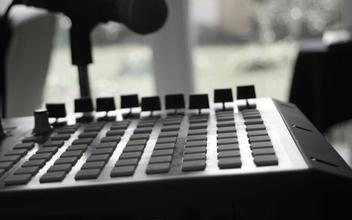 lealloo_studio2_003