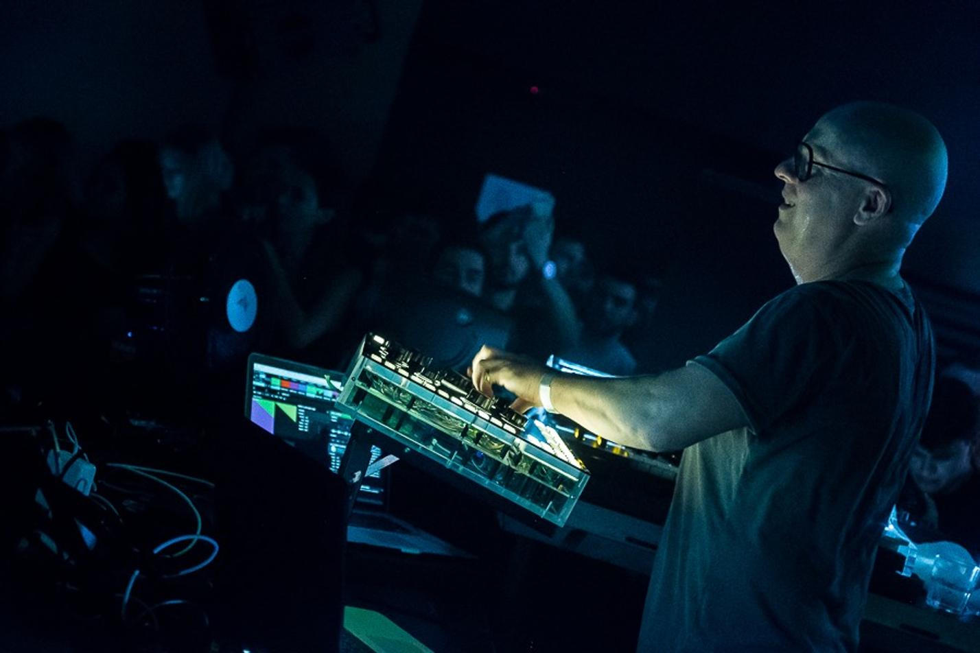 06_Stephan Bodzin