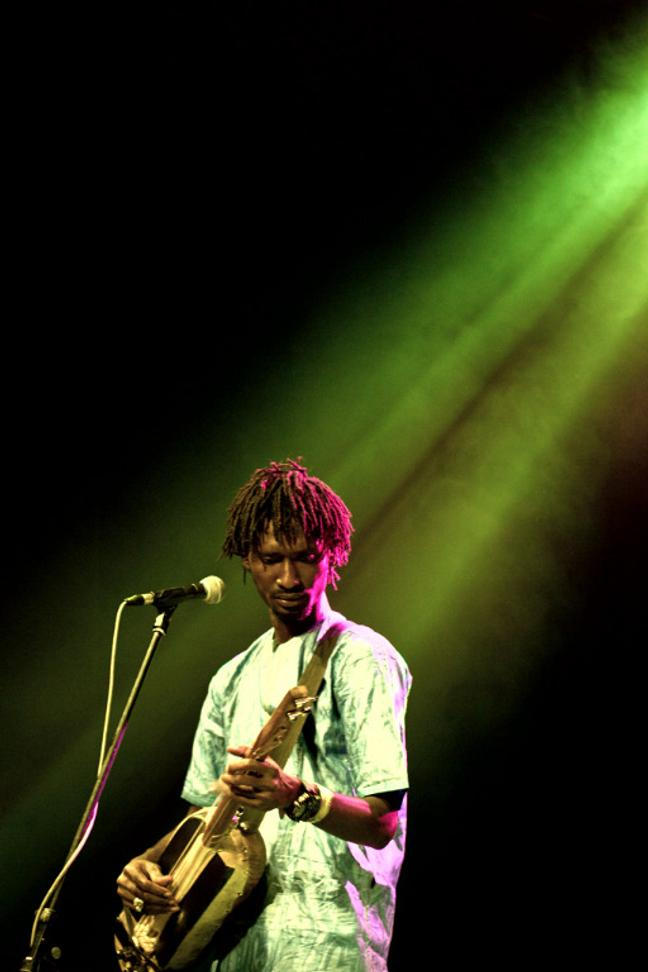 007Bassekou Kouyate
