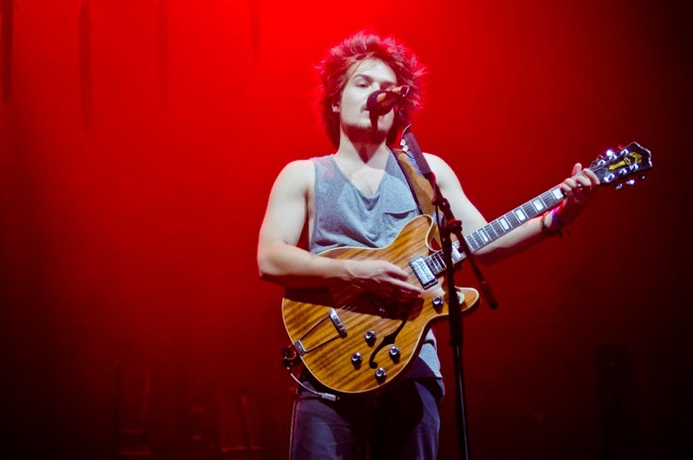 0863_milky_chance