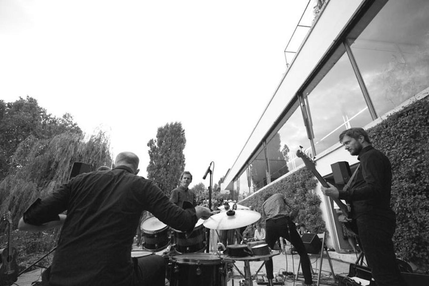 zrni_tugendhat_003