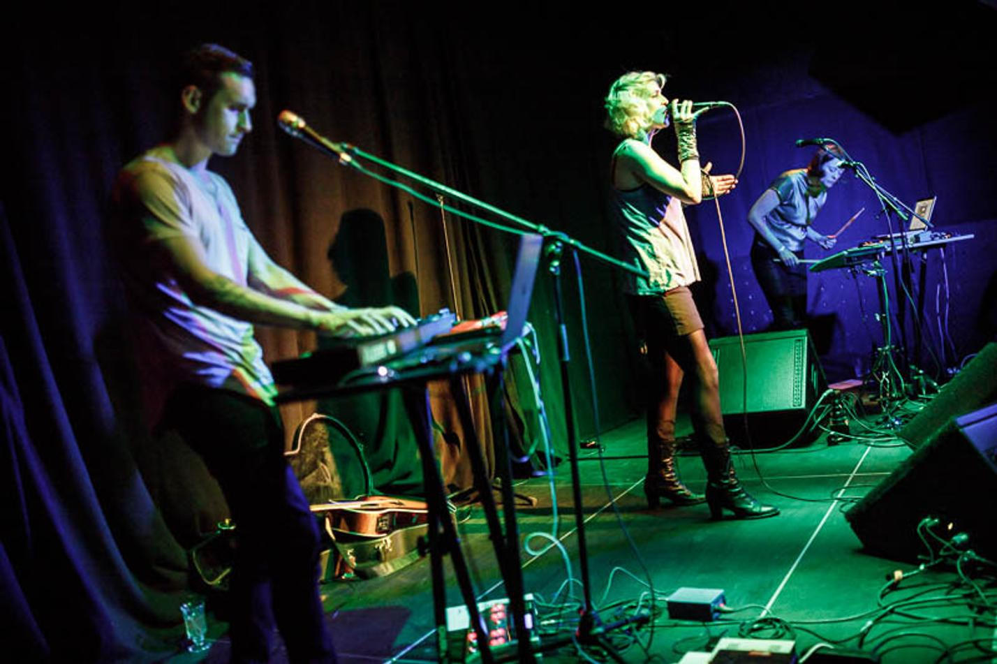 17-Dessa