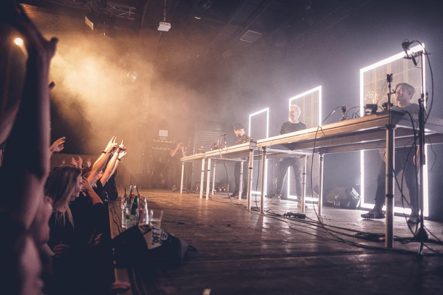 04_Glitch Mob