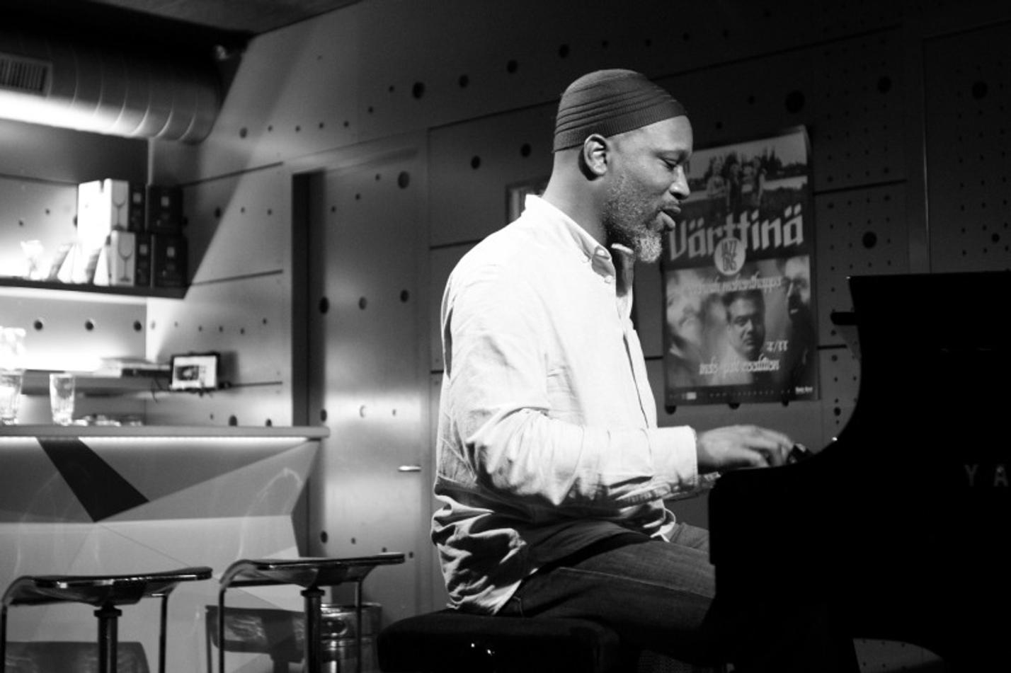 006_TheBadPlus