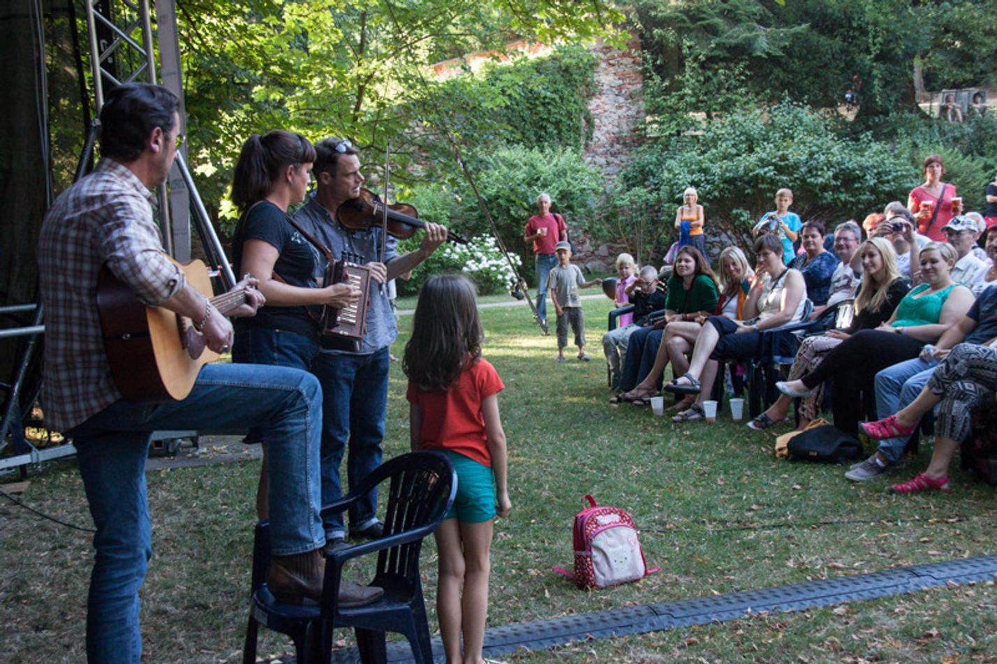 3 Folkové prázdniny 2015_Sarah Savoy Cajun Trio 6