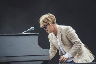 Tom Odell 4 (1)