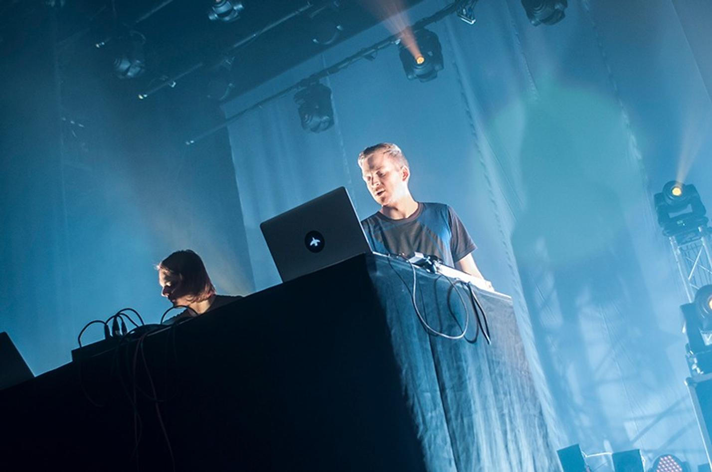 16_kiasmos