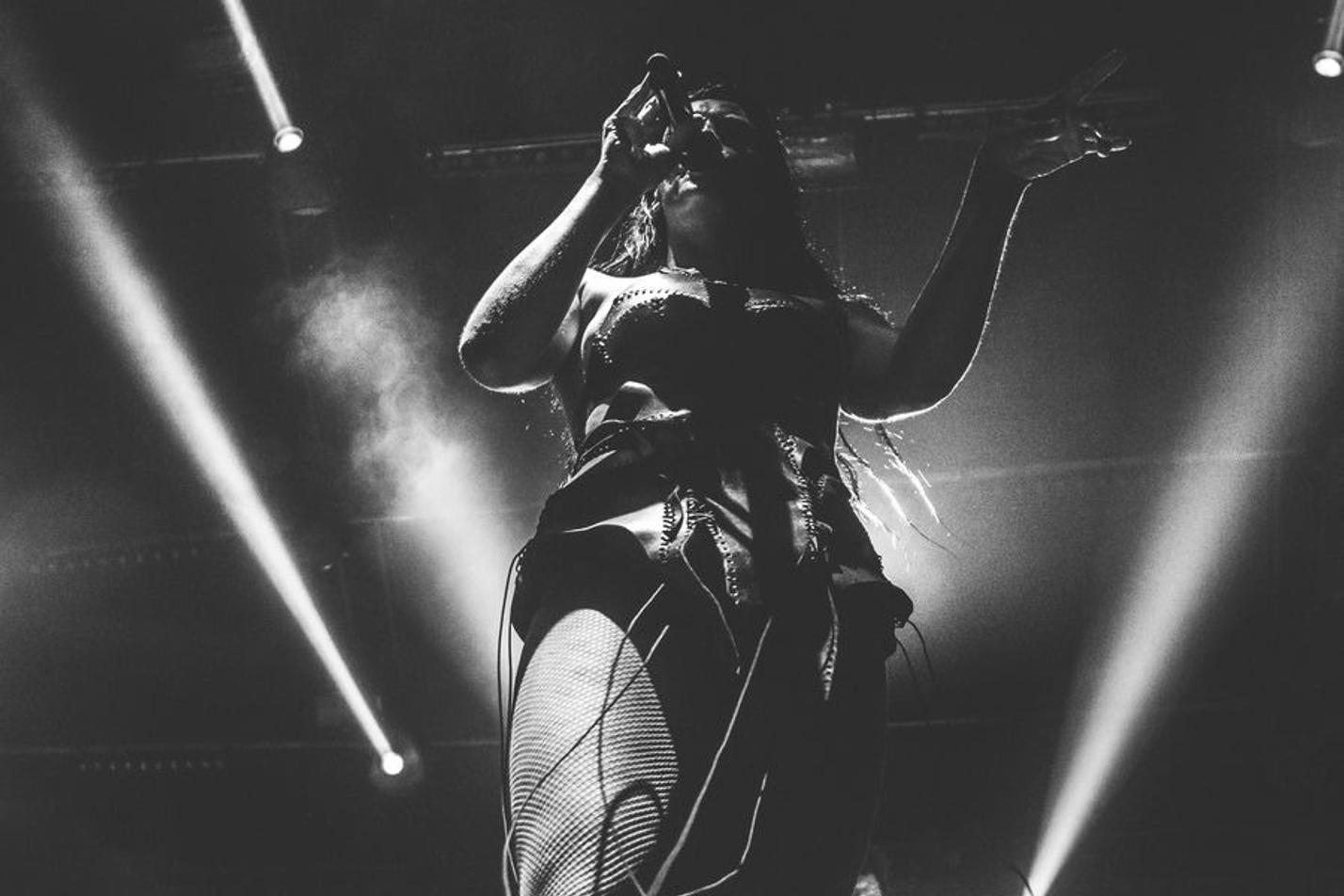sevdaliza6