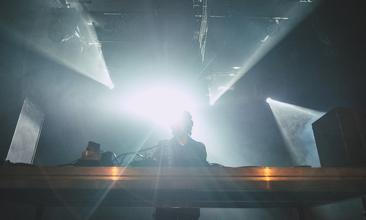 07_Daniel Avery
