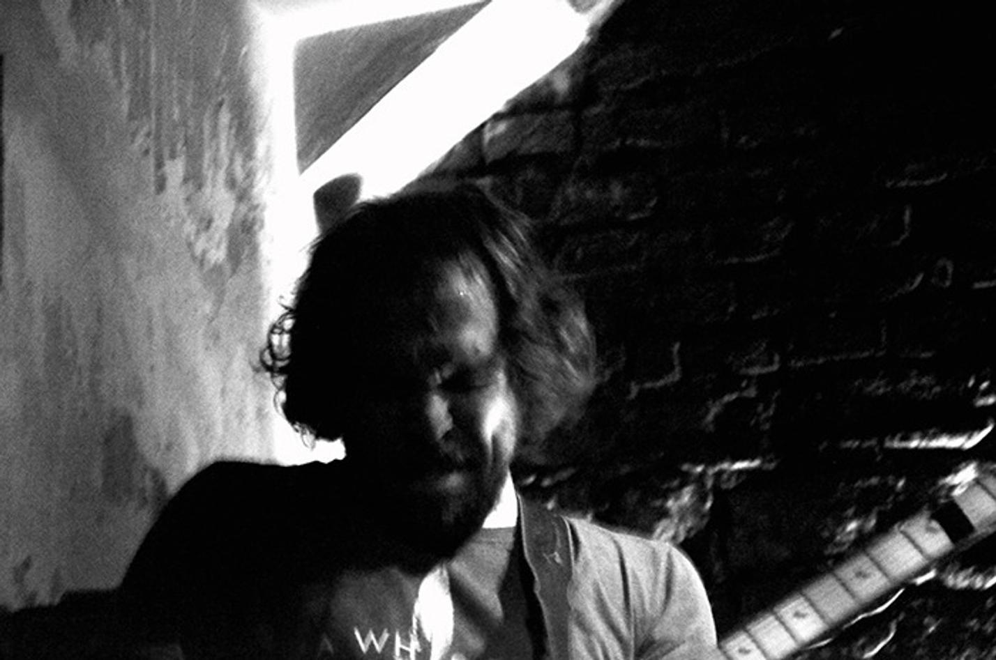 five seconds to leave 01